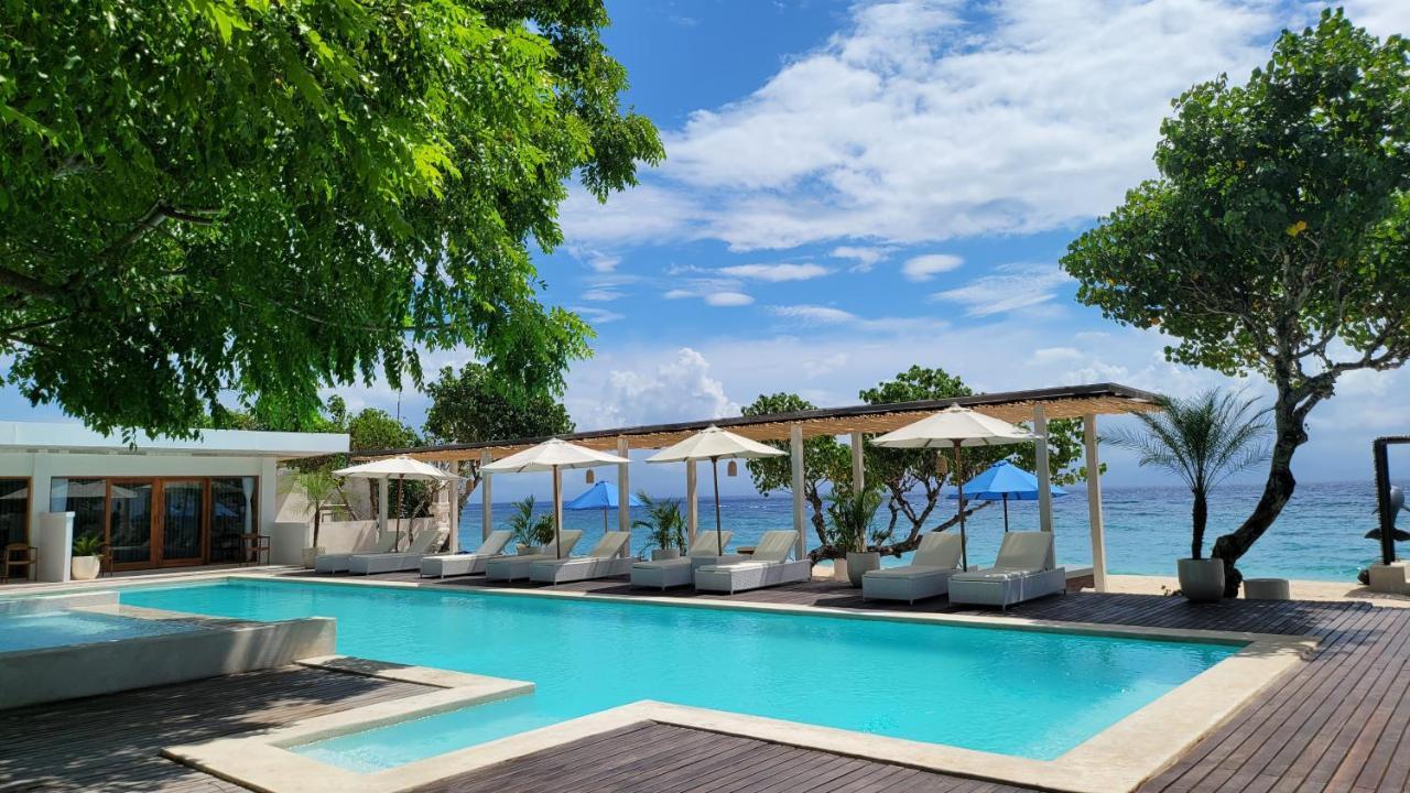 Amp Beach House Toyapakeh Exterior photo